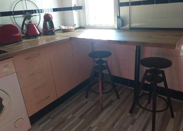 Romantic Apartment With Free Parking